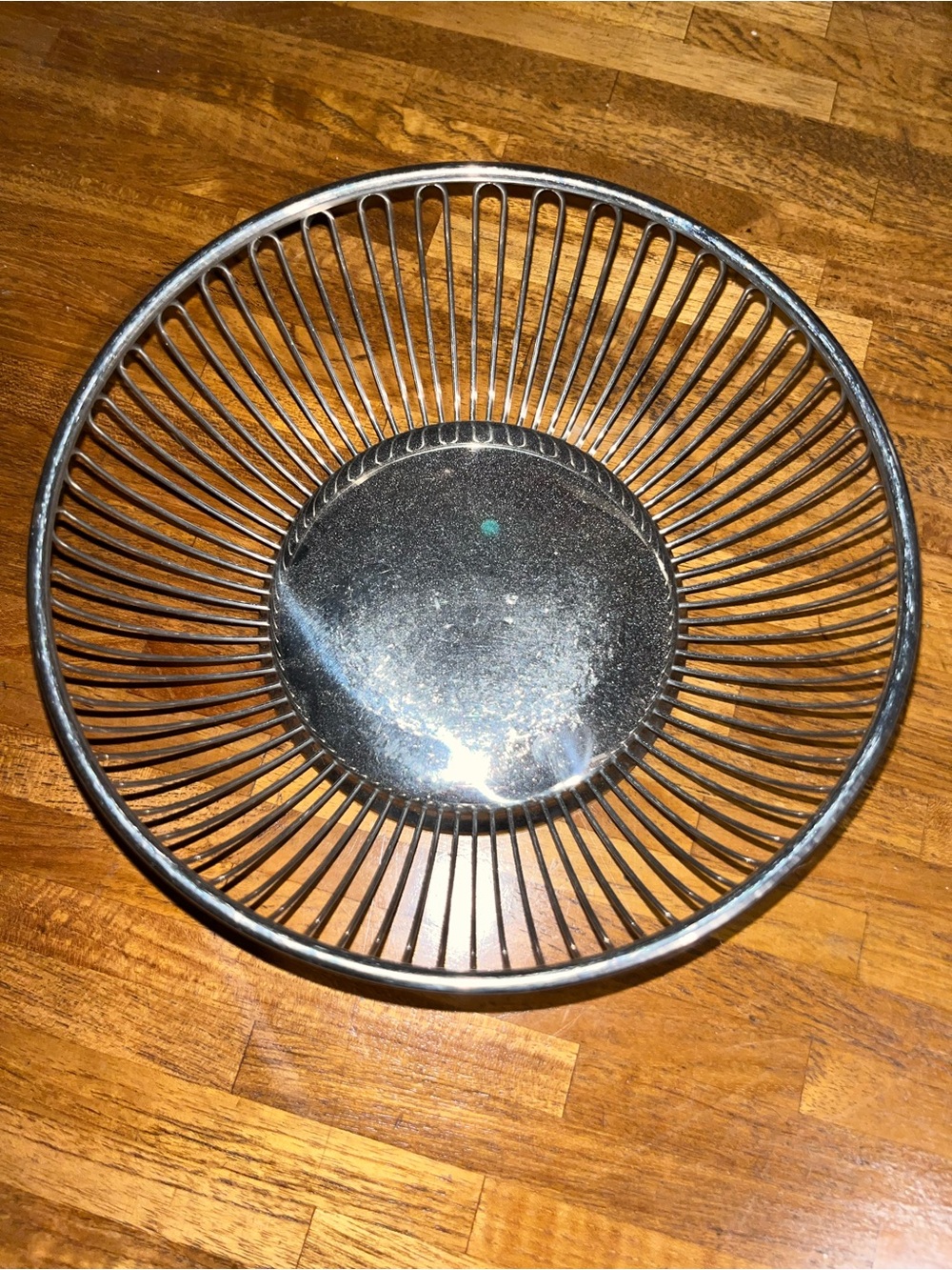 Vintage Italian Silver-Plated Wire Fruit or Bread Basket, 8-Inch Minimalist Bowl